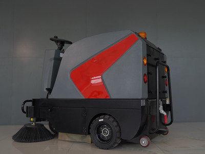 揚子掃地機(jī)廠家為什么在小區(qū)物業(yè)使用廣泛