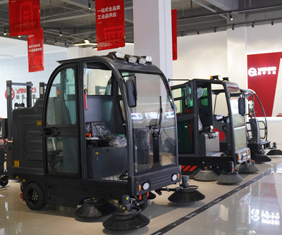 掃地機(jī) 掃地機(jī)