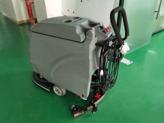 掃地機(jī)與洗地機(jī)的區(qū)別在哪？應(yīng)該怎么選呢